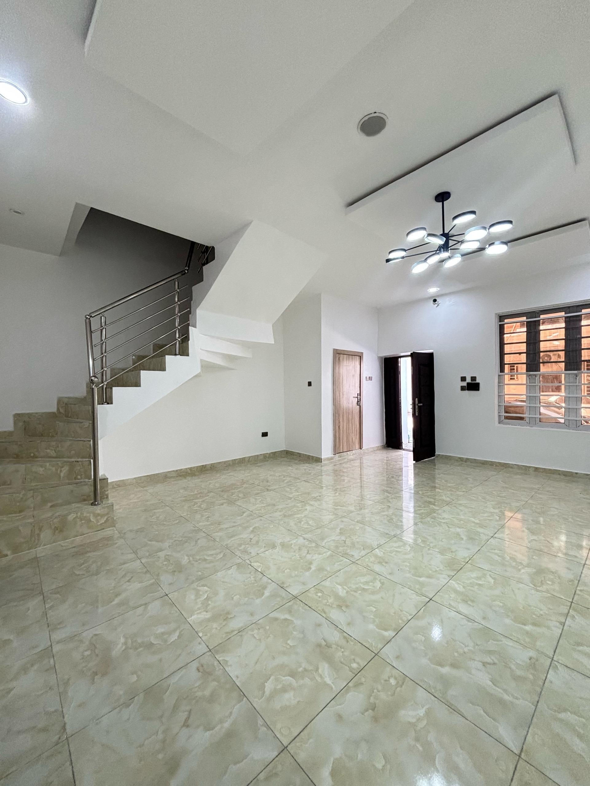 4BEDROOM TERRACE DUPLEX FOR RENT