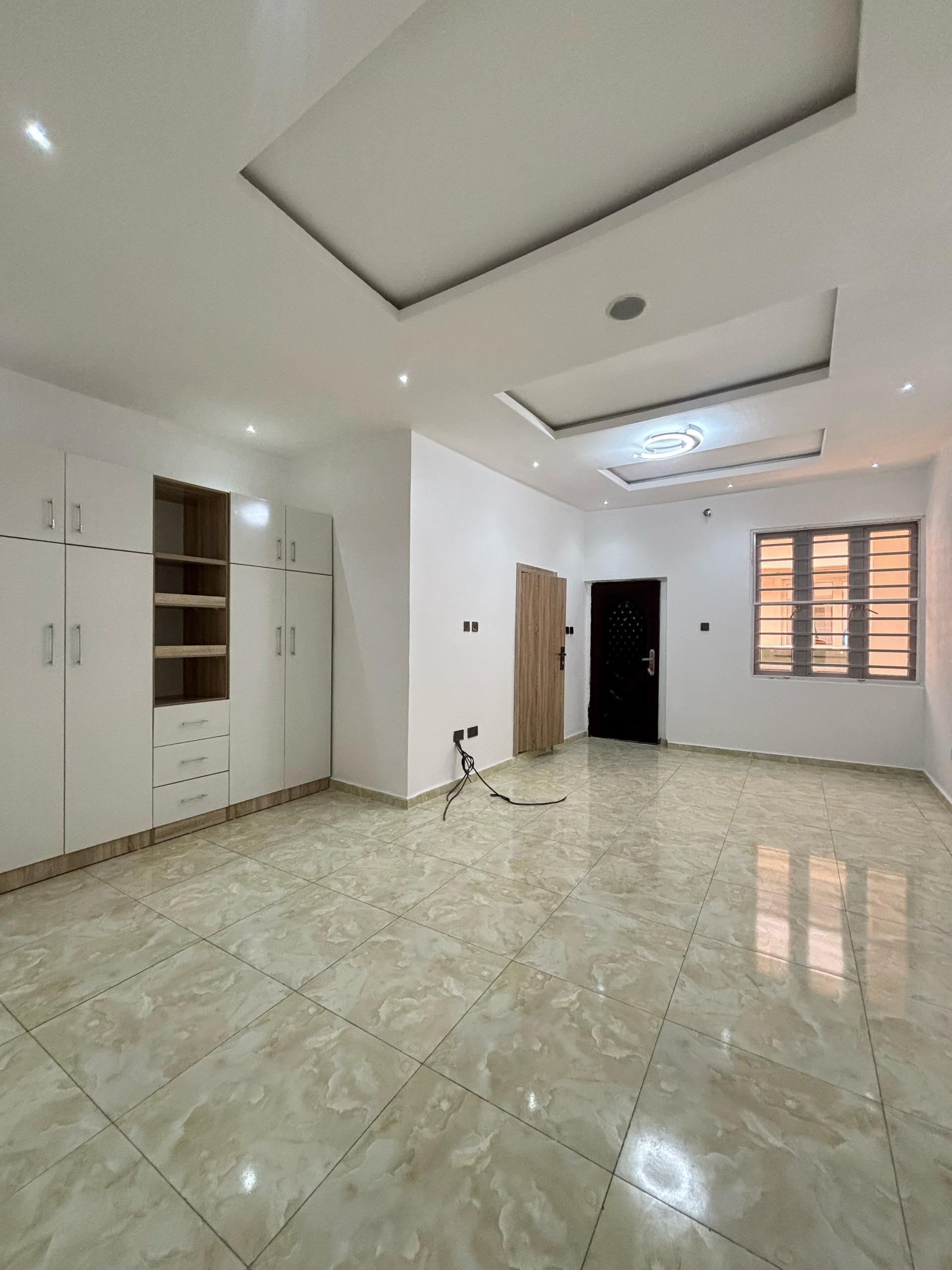 4BEDROOM TERRACE DUPLEX FOR RENT