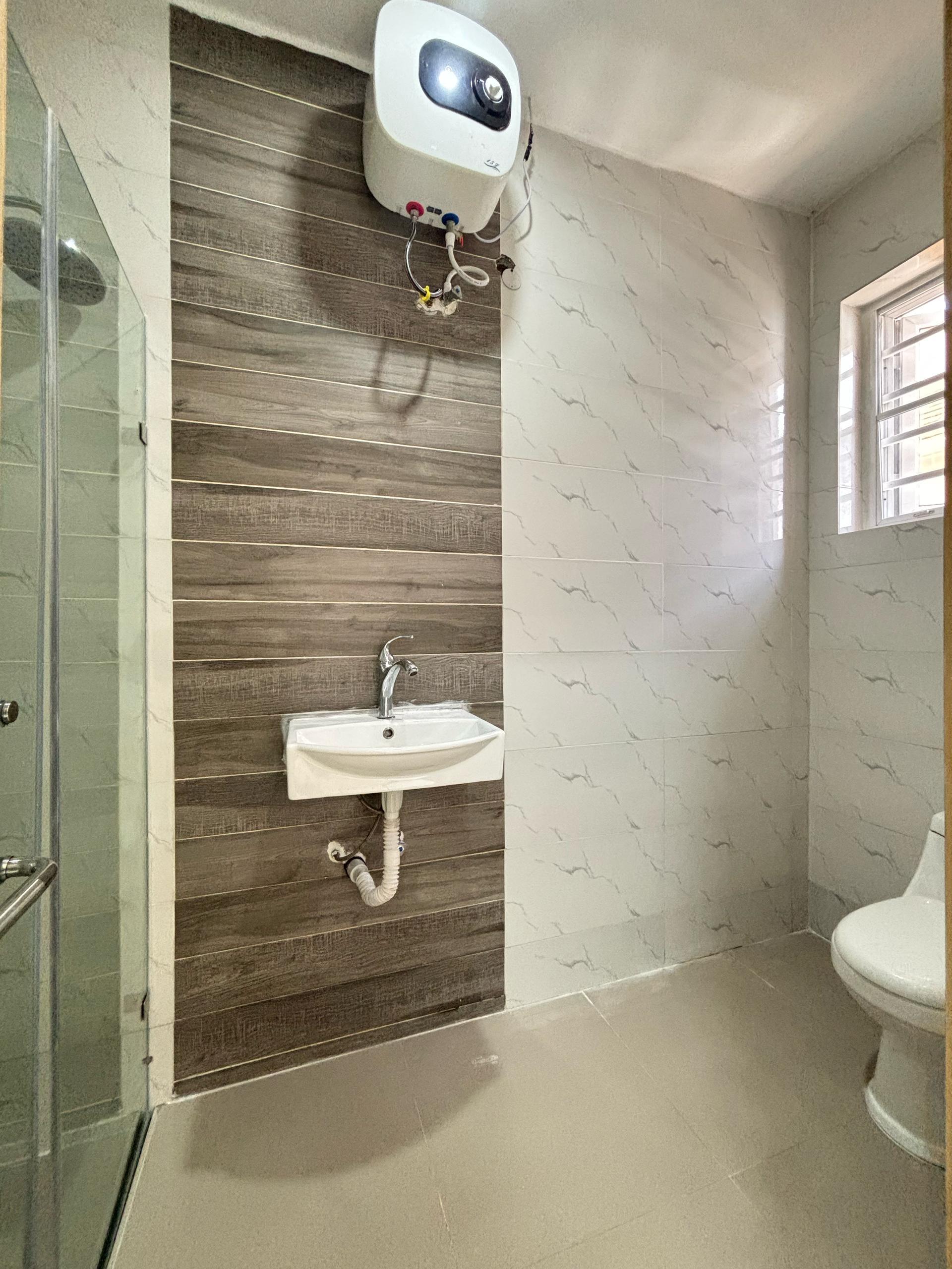 4BEDROOM TERRACE DUPLEX FOR RENT