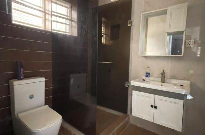 6BEDROOM FULLY DETACHED DUPLEX FOR SALE