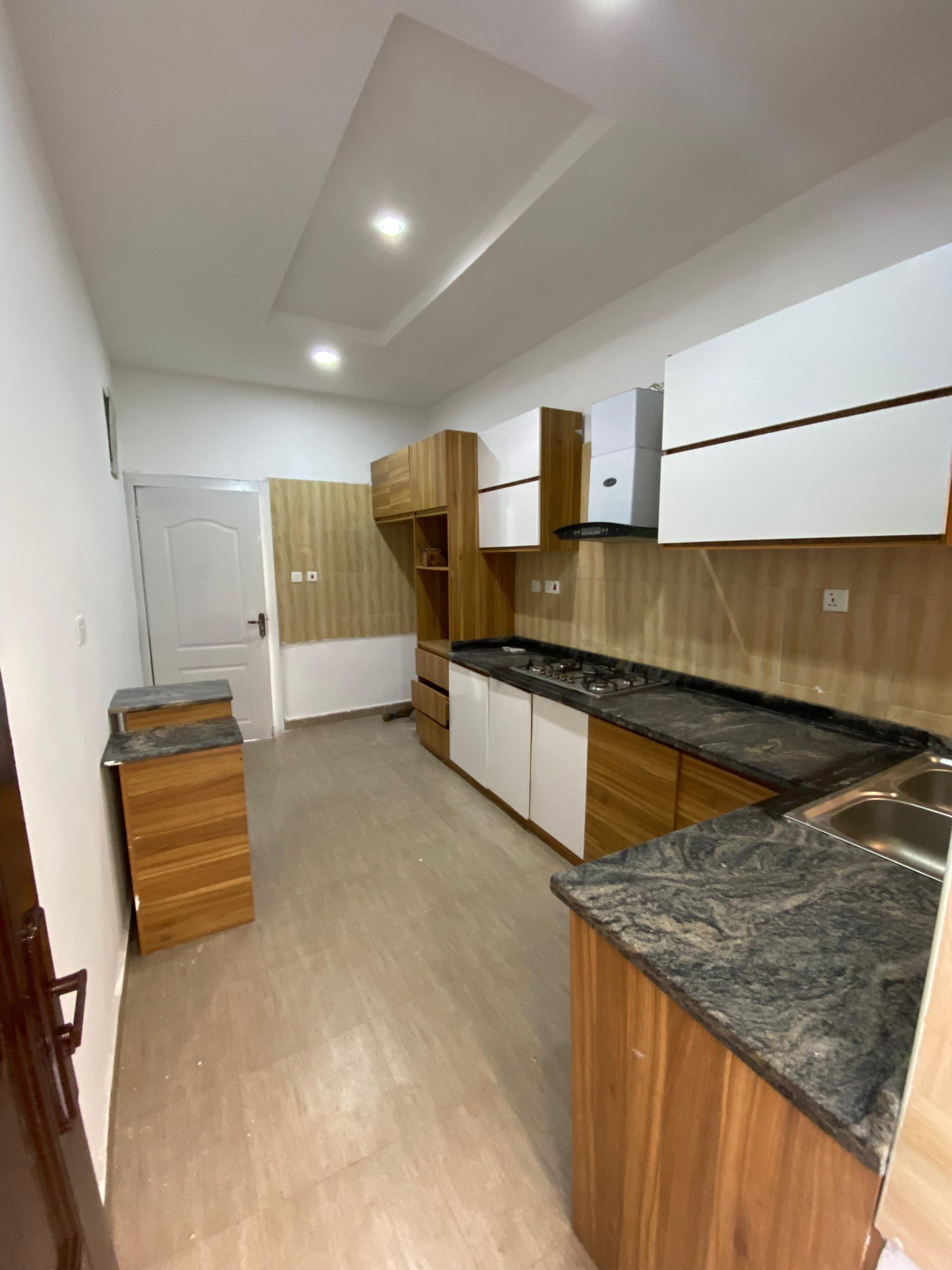 4BEDROOM TERRACE DUPLEX FOR RENT WITH SEF COMPOUND
