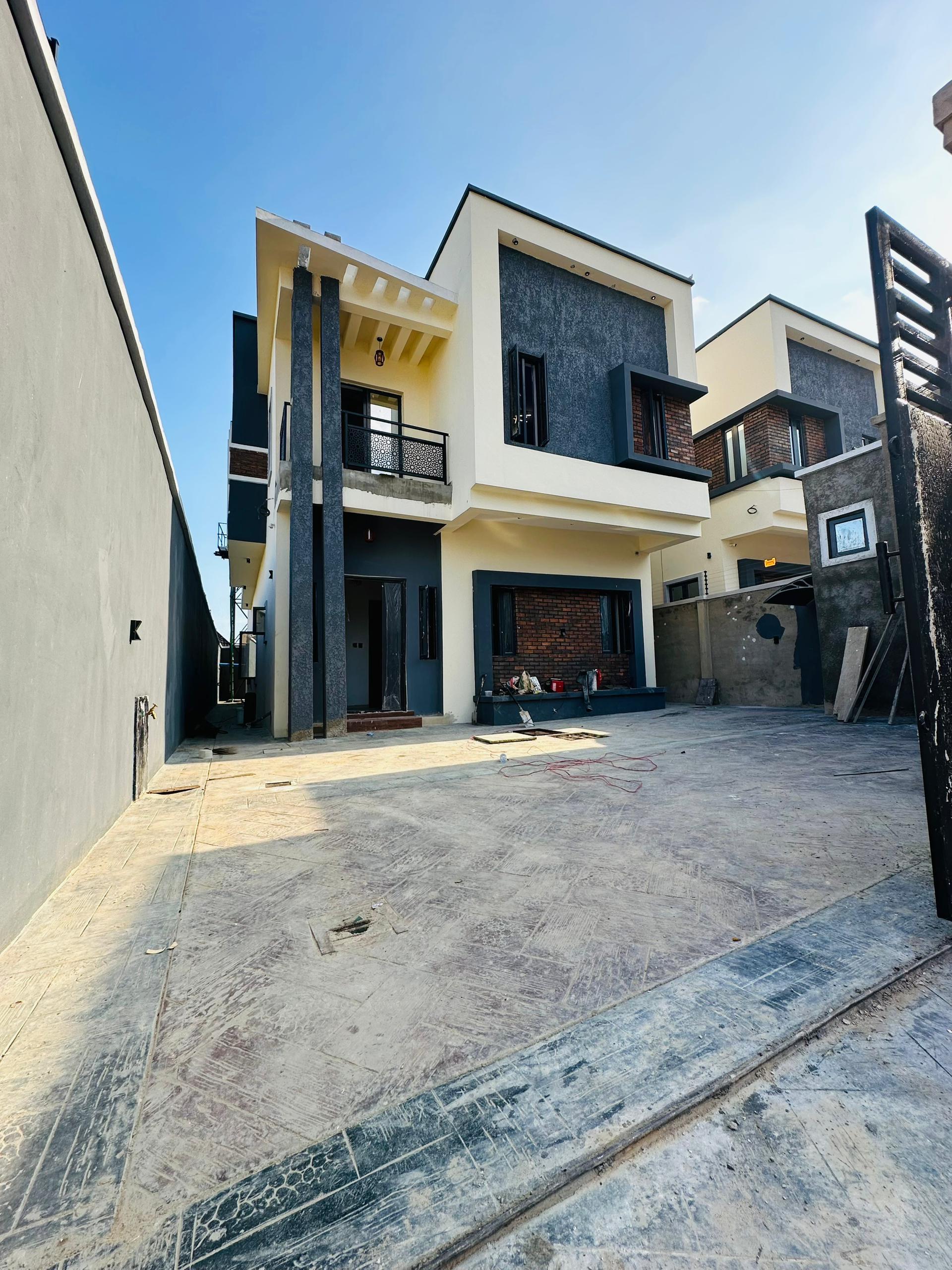 SMARTLY BUILT 4 BEDROOM FULLY DETACHED DUPLEX WITH BQ......90% COMPLETE