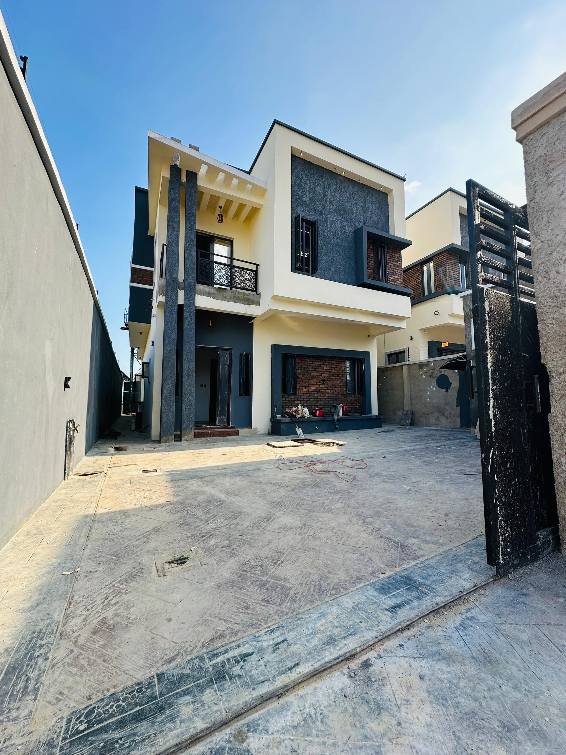 SMARTLY BUILT 4 BEDROOM FULLY DETACHED DUPLEX WITH BQ......90% COMPLETE