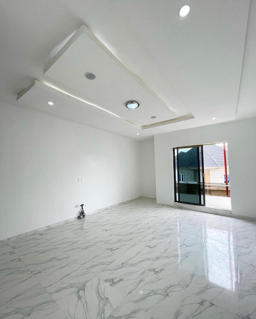 4BEDROOM SEMI DETACHED DUPLEX FOR SALE