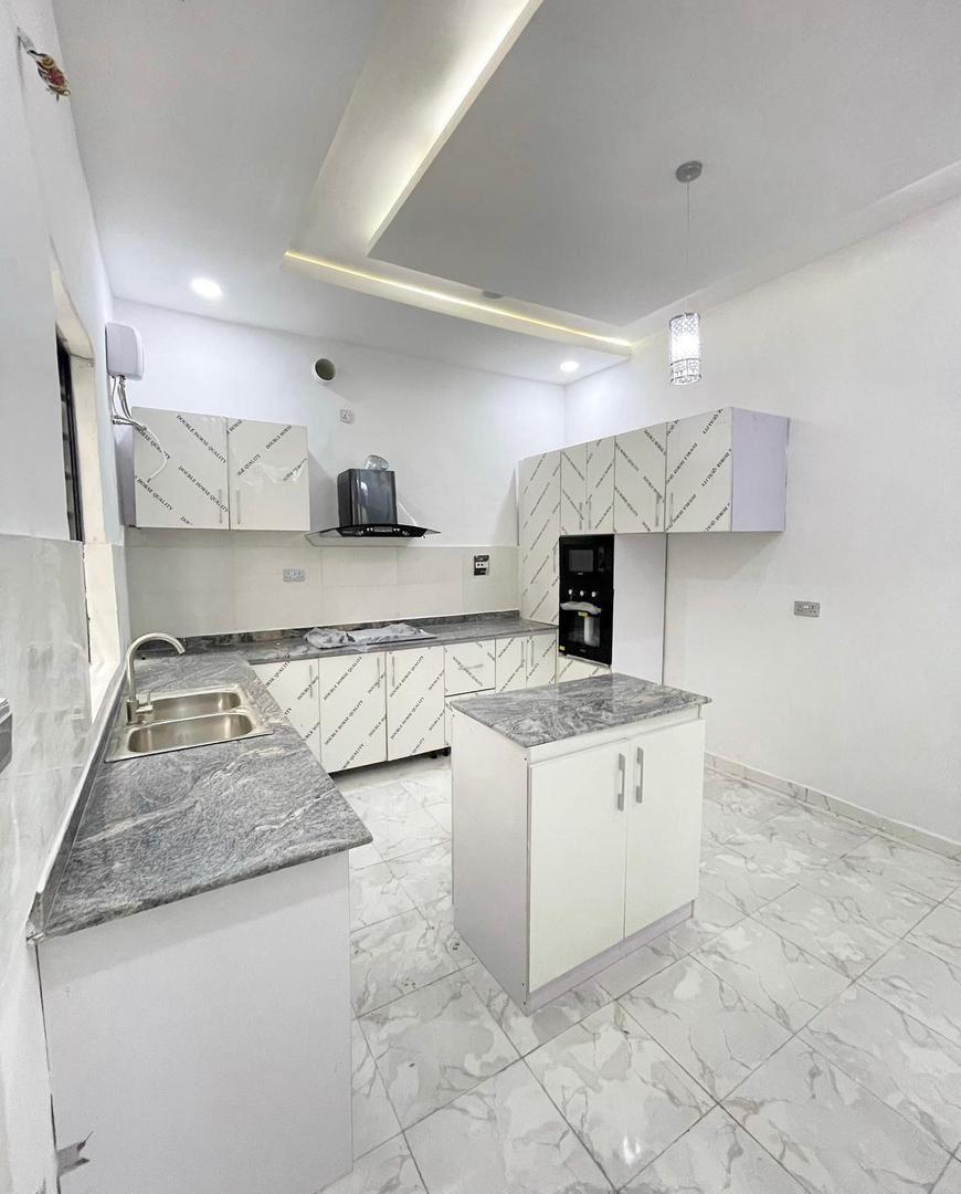 4BEDROOM SEMI DETACHED DUPLEX FOR SALE
