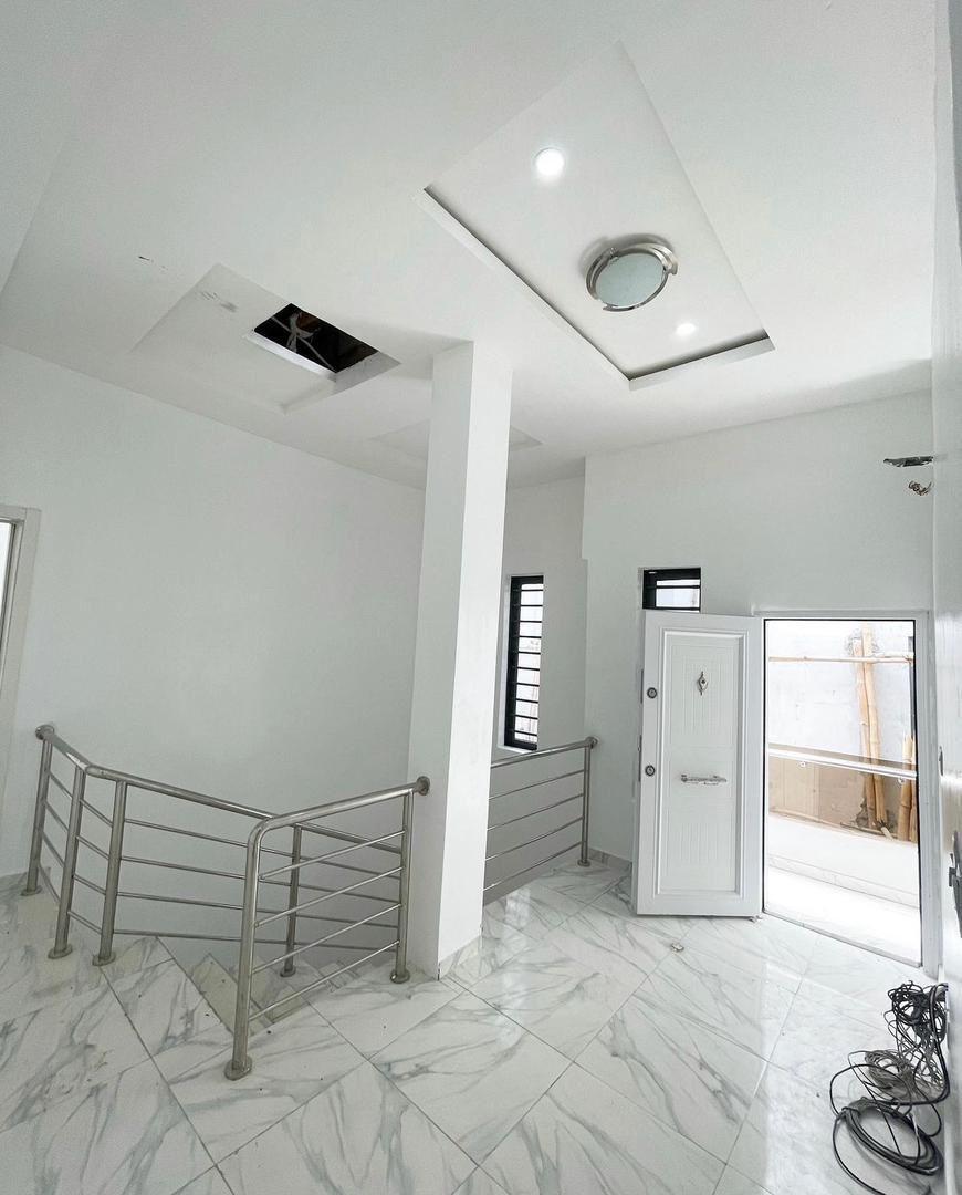 4BEDROOM SEMI DETACHED DUPLEX FOR SALE