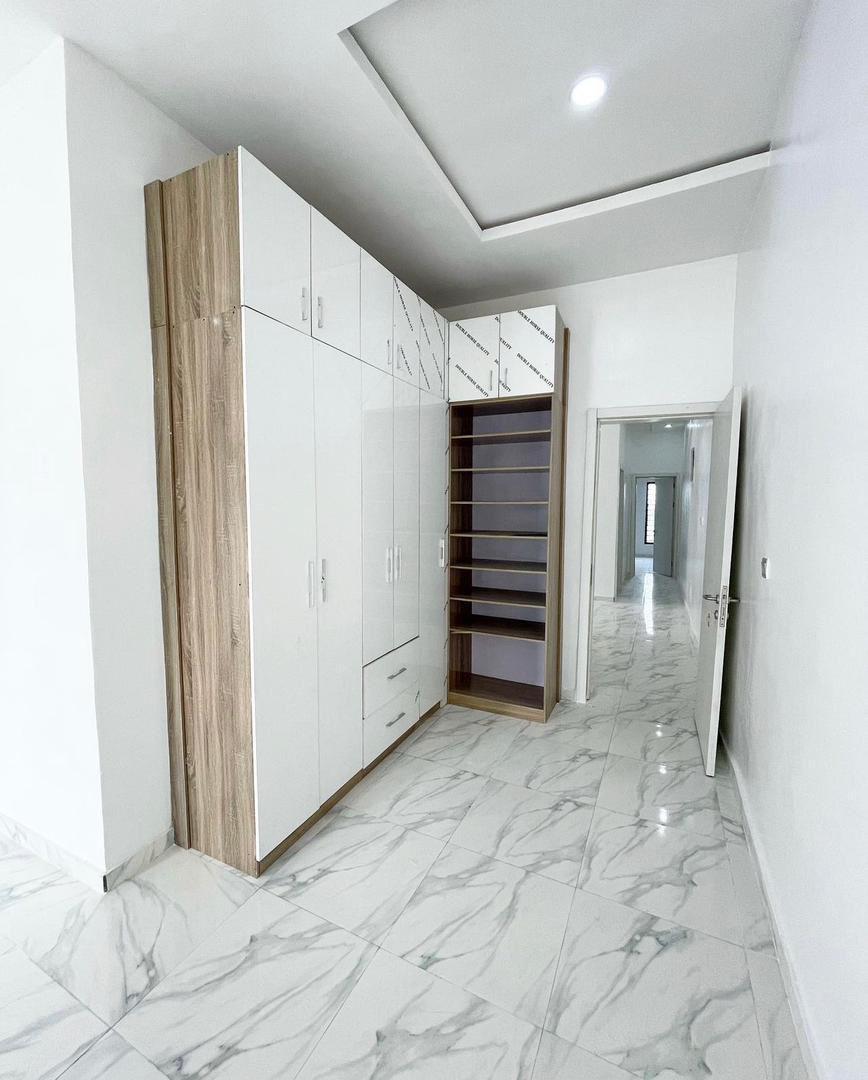 4BEDROOM SEMI DETACHED DUPLEX FOR SALE