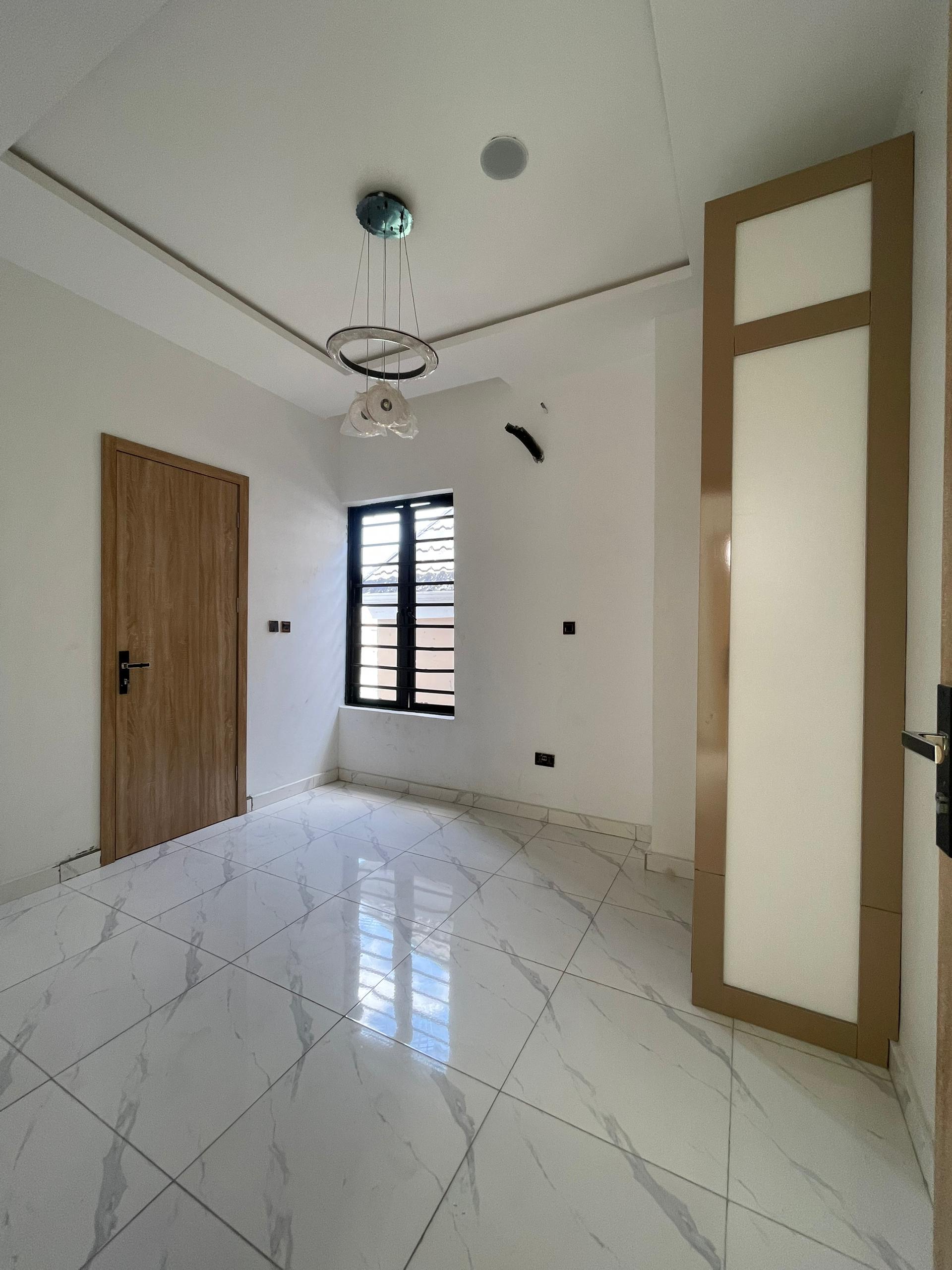 4BEDROOM SEMI DETACHED DUPLEX FOR SALE