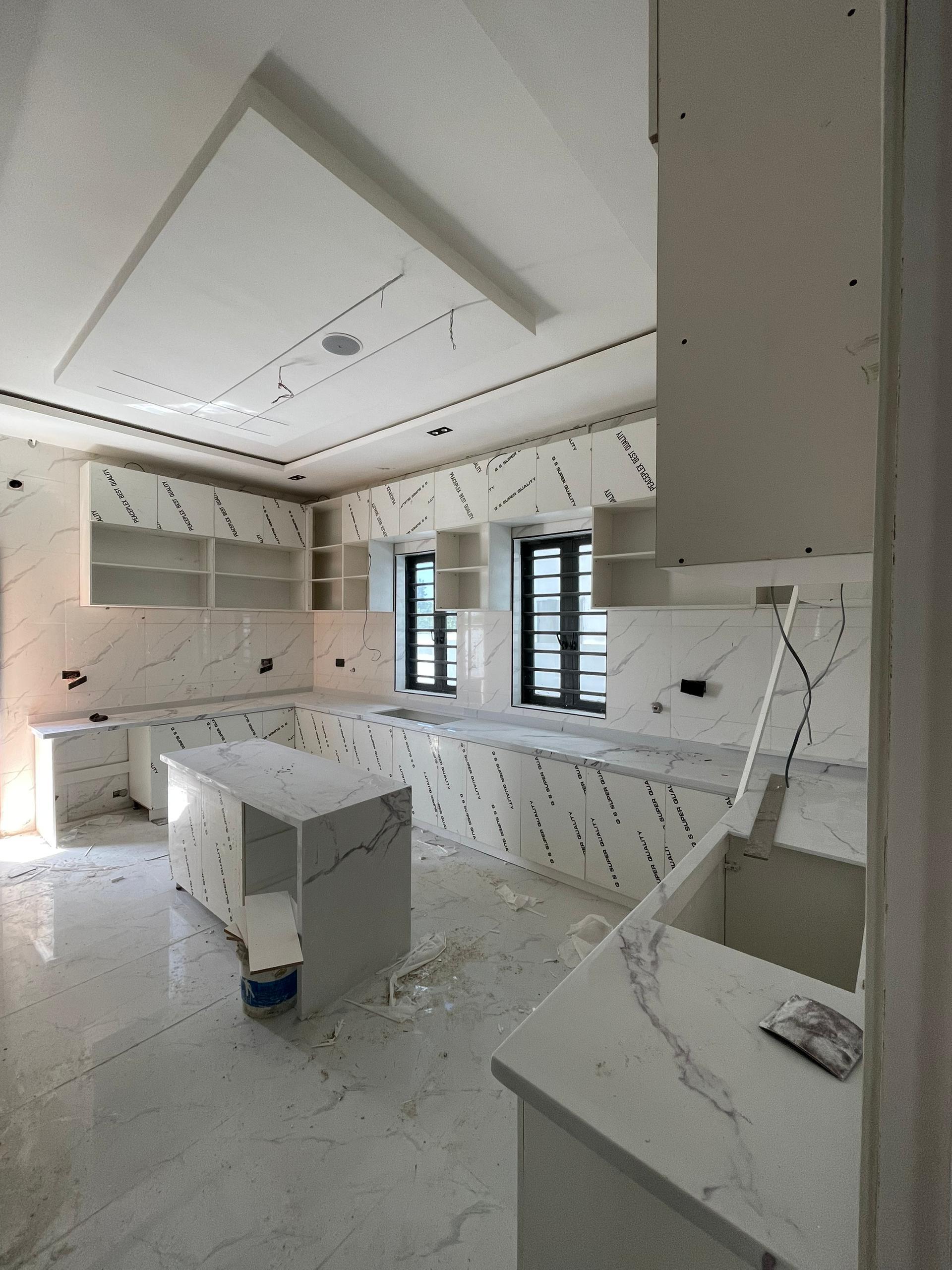 5BEDROOM FULLY DETACHED DUPLEX FOR SALE